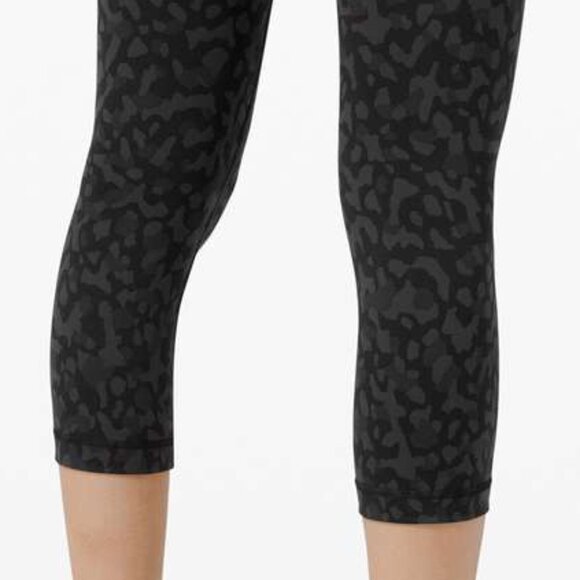 Lululemon Wunder Train High-Rise Crop Size 12 - Picture 8 of 13